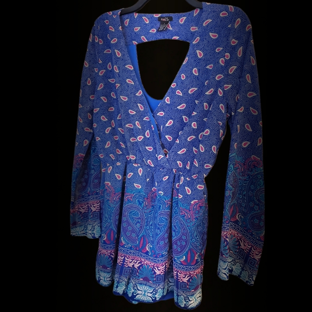 Rue 21 Blue Paisley Boho Romper | Open Back Resort Style Sz L - Picture 3 of 9